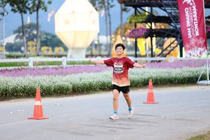 BIB: 
                            <button type="button" onclick="openModal(27852886)" class="btn btn-primary btn-sm float-right btn-popup" data-toggle="modal" data-target=".modal-high-quality">
                        <i class="fas fa-shopping-cart"></i> Add to Cart
                    </button>
                                            <button type="button" onclick="isThisMe(27852886, true)" class="btn btn-success btn-sm float-right btn-popup btn-isme hidden" data-toggle="tooltip" data-placement="bottom" title="นี่คือรูปของคุณใช่ไหม คลิกที่นี่เพื่อเอาเข้าอัลบั้ม">
                        <i class="fas fa-plus"></i> Add to album
                    </button>
                    <button type="button" onclick="isThisMe(27852886, false)" class="btn btn-warning btn-sm float-right btn-popup btn-isnotme hidden">
                        <i class="fas fa-ban"></i> Remove from album
                    </button>